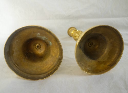 Antiquités - Pair of Louis XVI ormolu candlesticks, mercury gilt - 18th century