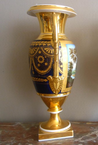 Antiquités - Paire de grands vases en porcelaine de Paris début 19e