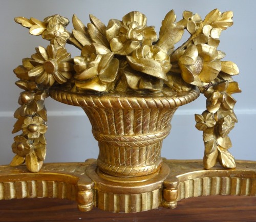 Louis XVI period carved and giltwood wall console - Louis XVI