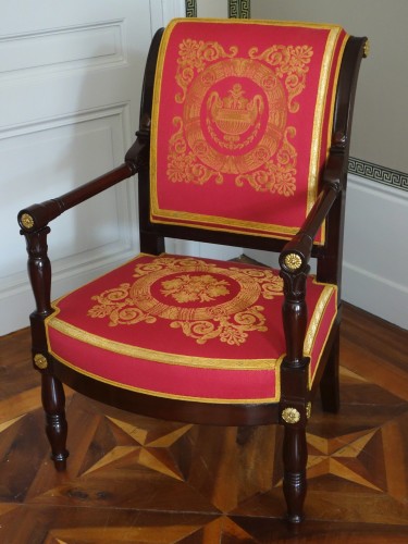 Sièges Fauteuil & Bergère - Fauteuil d'époque Empire en acajou et bronze doré par Jacob Desmalter