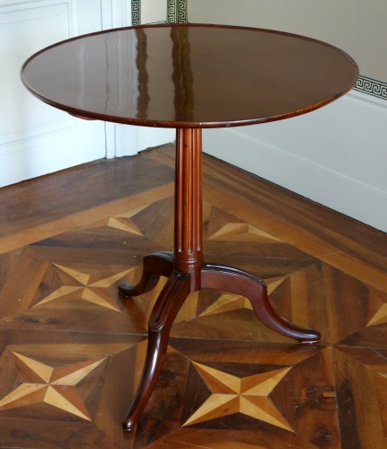 Guéridon en acajou d'époque Louis XVI estampille de Canabas - Mobilier Style Louis XVI