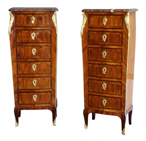 Paire de chiffonniers d'époque Louis XV