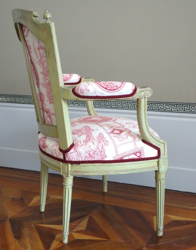 Antiquités - Suite de 4 fauteuils cabriolets d'époque Louis XVI