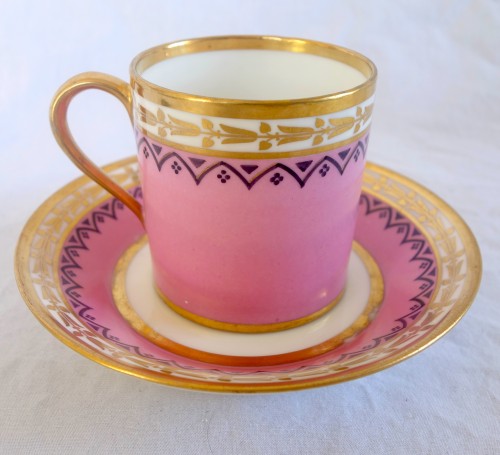 Restauration - Charles X - Service à café de tasses litrons en porcelaine de Sèvres