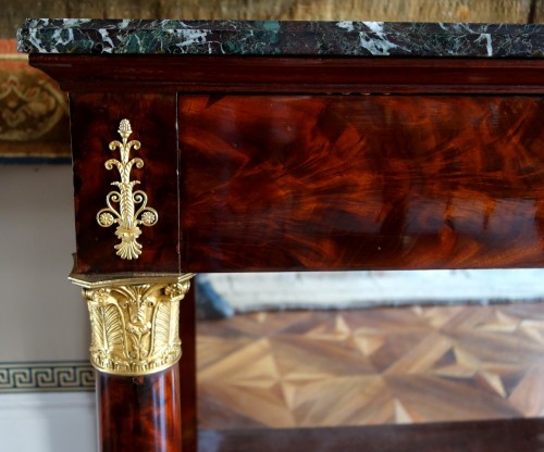 Antiquités - Console d'époque Empire en acajou et bronze doré