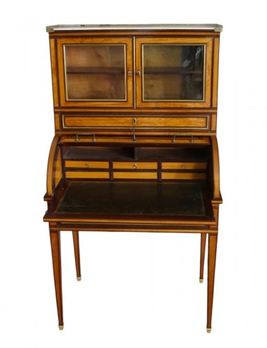 Bureau cylindre en citronnier et acajou, fin de l'époque Louis XVI