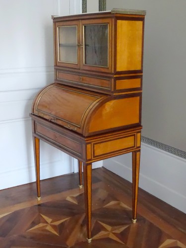 Bureau cylindre en citronnier et acajou, fin de l'époque Louis XVI - Louis XVI