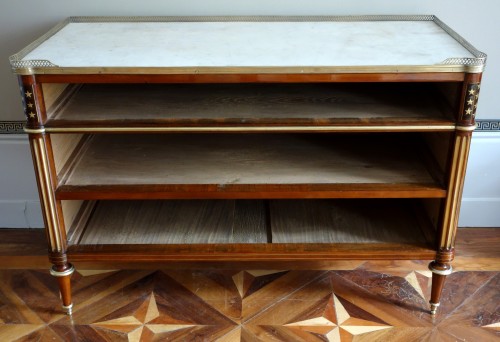 Antiquités - Commode d'époque Directoire en plaquage d'acajou et citronnier