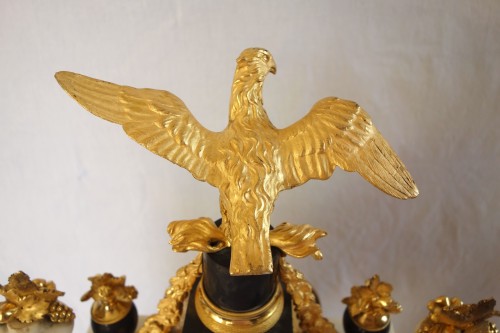 Louis XVI - Pendule portique d'époque Louis XVI en mabre et bronze doré