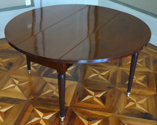 Table de salle à manger en acajou à mécanisme d'époque Louis XVI - Mobilier Style Louis XVI