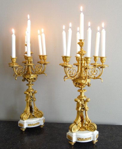 Paire de candélabres fin Napoléon III en bronze doré d'après Dugourc - Luminaires Style Napoléon III