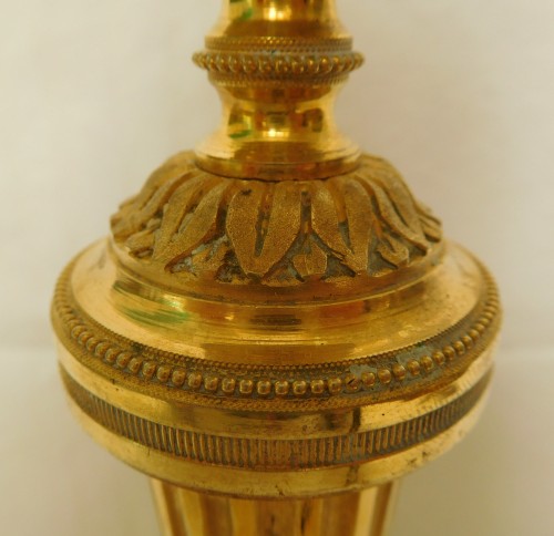 Louis XVI - Flambeaux Louis XVI en bronze doré attribués à Claude Galle