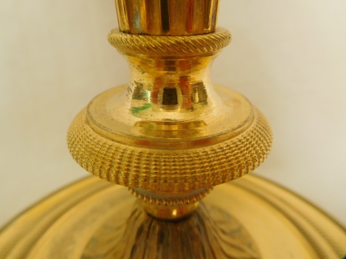 Antiquités - Flambeaux Louis XVI en bronze doré attribués à Claude Galle