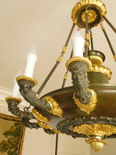 Restauration - Charles X - Empire Chandelier, ormolu and patinated bronze - 12 lights - circa 1820