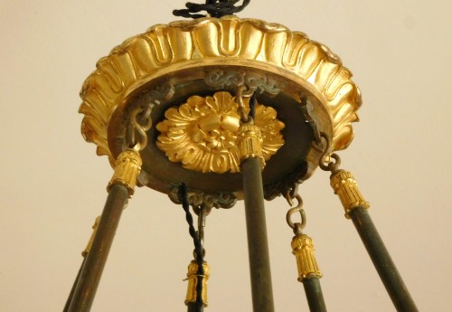 Antiquités - Lustre Empire Restauration à 12 feux en bronze doré et patiné vers 1820