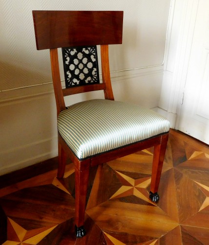 Pair of mahogany chairs, Consulate period, circa 1800 - Seating Style Empire