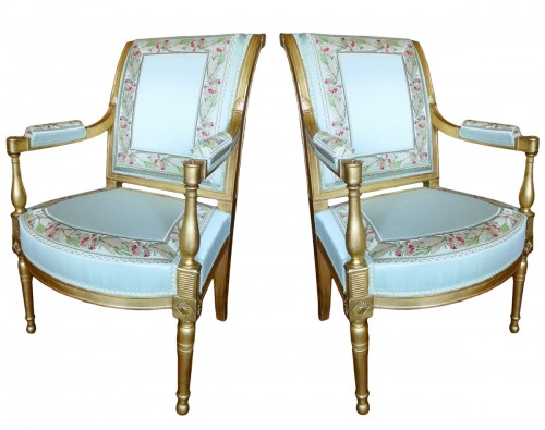 Paire de fauteuils d'apparat en bois doré d'époque Directoire