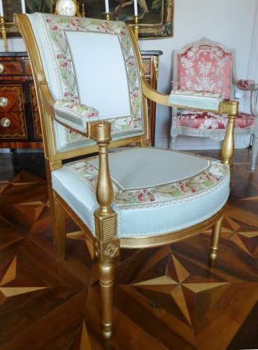 Pair of gilt wood armchairs - France circa 1796-1799 - Seating Style Directoire