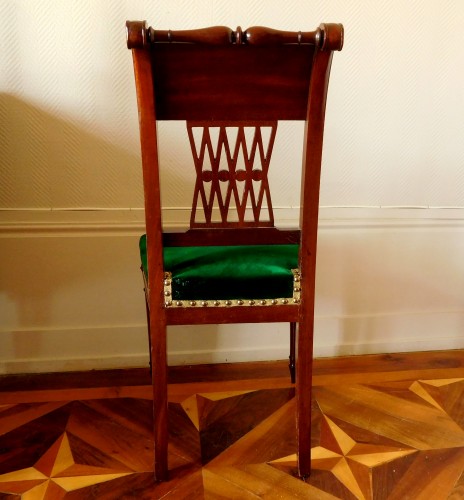 Directoire - Paire de chaises à l'Etrusque Directoire en acajou
