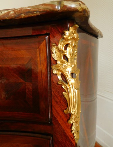 Antiquités - Small Louis XV Commode by François Garnier