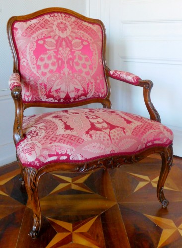 Fauteuil Louis XV estampillé Michel Cresson - Sièges Style Louis XV