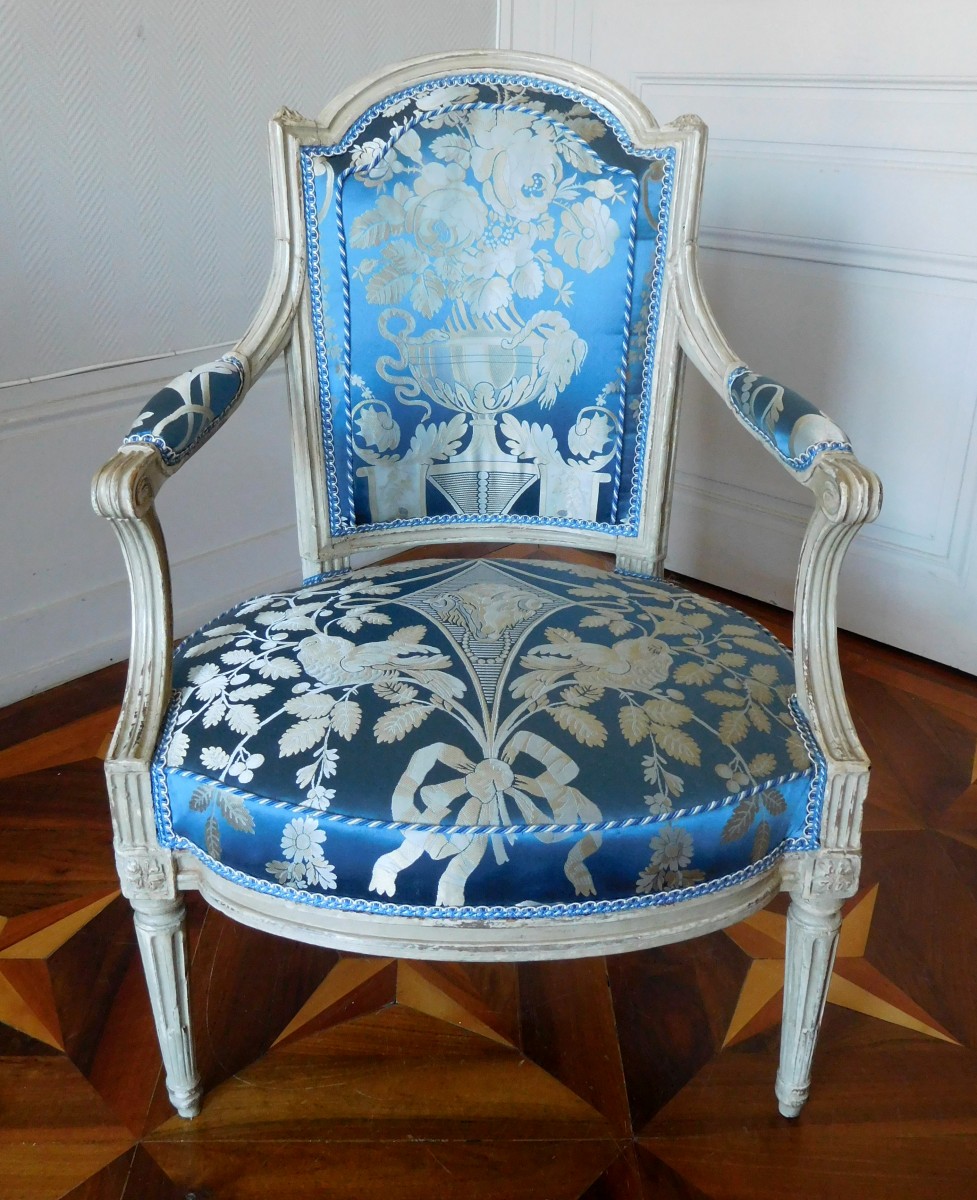 18th Century French Furniture Louis XIV and Louis XV Blue 