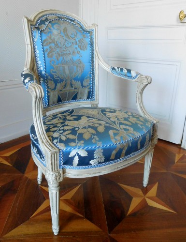 Fauteuils cabriolets d'époque Louis XVI estampillés de Claude I Sené - GSLR Antiques