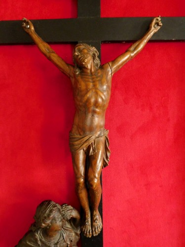 Art sacré, objets religieux  - Christ en Croix en bois de Bagard vers 1680 - 1700