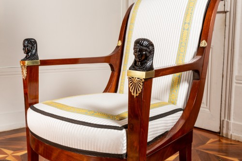 Antiquités - Paire de fauteuils Directoire Consulat Attribués à Jacob Frères