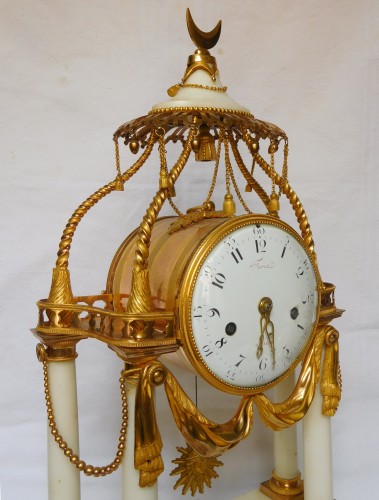 Transition - 18th Century So-called A La Turque Clock By Furet - Louis XVI Period