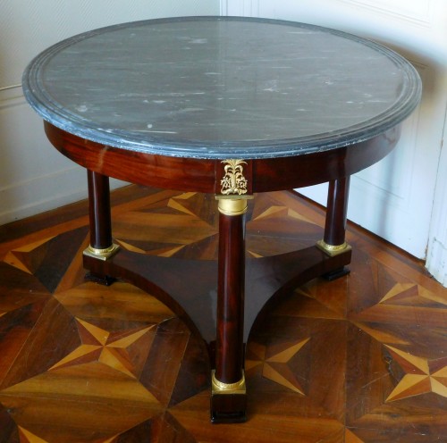 Guéridon table à thé d'époque Empire en acajou - GSLR Antiques