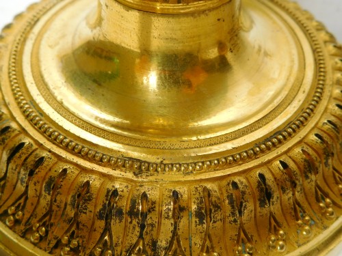 Paire de flambeaux en bronze doré fin XVIIIe siècle - GSLR Antiques