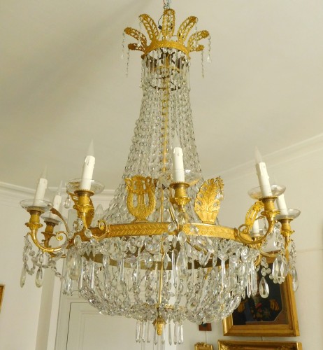 Lustre corbeille en cristal et bronze doré vers 1810-1820 - Luminaires Style Restauration - Charles X