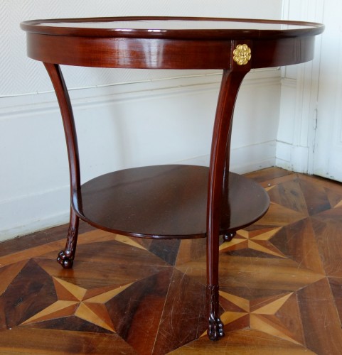 Furniture  - Mahogany so-called cabaret table, Consulate period, attributed to Molitor