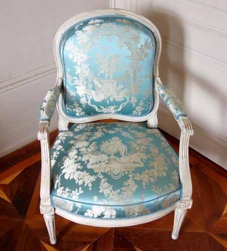 Antiquités - Paire de fauteuils d'époque Louis XV - estampille de Louis Delanois
