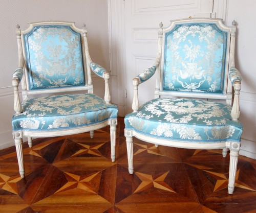 Sièges Fauteuil & Bergère - Paire de fauteuils à la Reine d'époque Louis XVI
