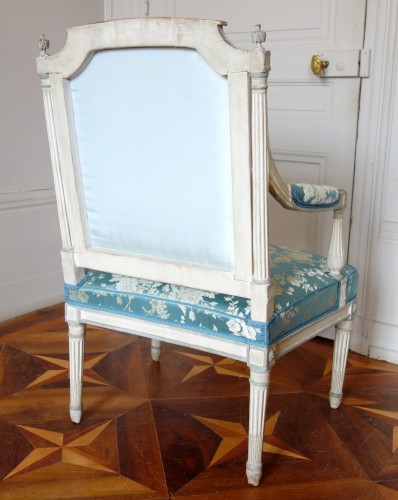 Antiquités - Paire de fauteuils à la Reine d'époque Louis XVI