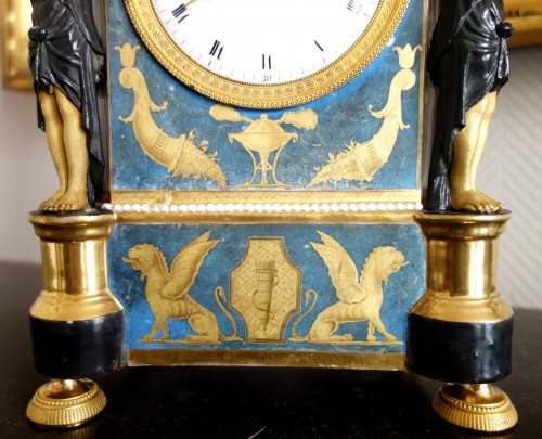 Antiquités - Porcelain Clock Circa 1800-1805