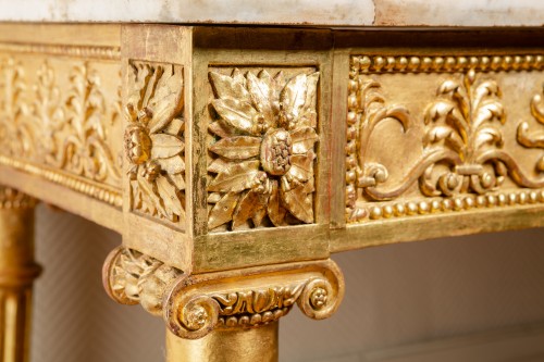 Louis XVI - Console en bois sculpté et doré d'époque Louis XVI