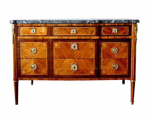 Louis XVI Marquetry commode - Stamp of Pascal  Coigniard