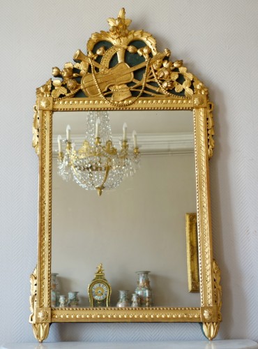 Louis XVI provencal giltwood Mirror - Mirrors, Trumeau Style Louis XVI