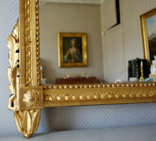 Louis XVI provencal giltwood Mirror - 