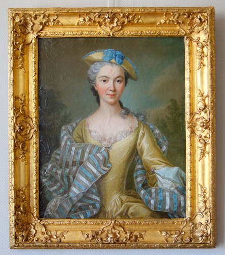 Portrait de dame - Ecole française du 18e siècle, entourage de Nattier - Tableaux et dessins Style Louis XV