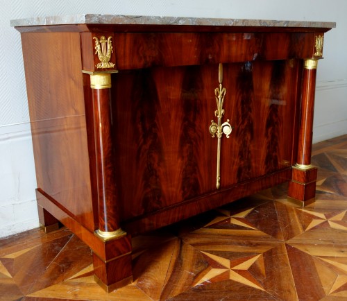 XIXe siècle - Commode à l'anglaise d'époque Empire