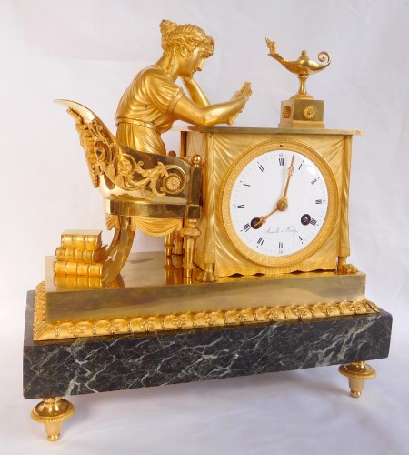 Pendule La Liseuse, d'après Reiche par Claude Galle, époque Empire - Horlogerie Style Empire