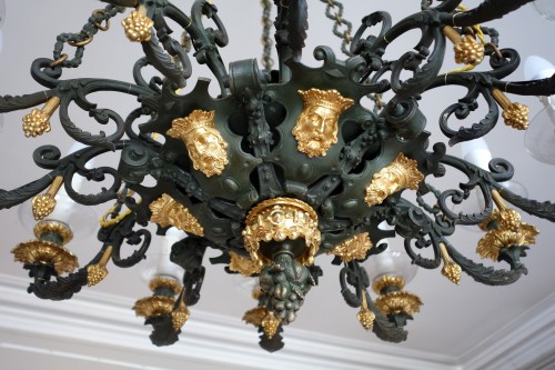 Antiquités - 12 Lights Patinated &amp; Gilt Bronze Chandelier, early 19th century