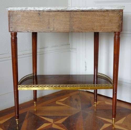 18th century - Small Louis XVI Directoire Mahogany Console, late 18th century