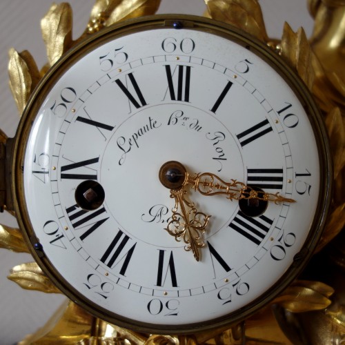 Antiquités - Lepaute Horloger Du Roi - Greek clock of the Louis XV period