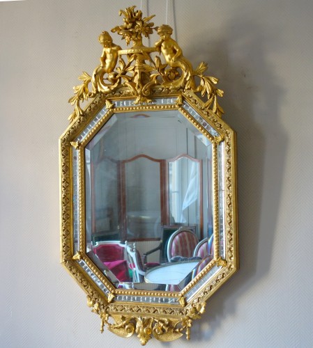 Antiquités - Miroir Napoléon III en bois doré et à parecloses