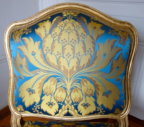 Antiquités - Suite of 4 Louis XV chairs in gilded wood stamped by Meunier